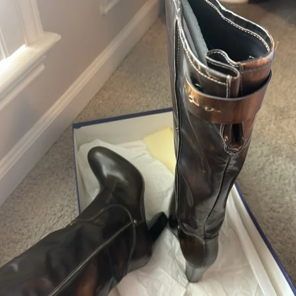 NWT Stuart Weitzman brown knee high boots - Picture 4 of 14